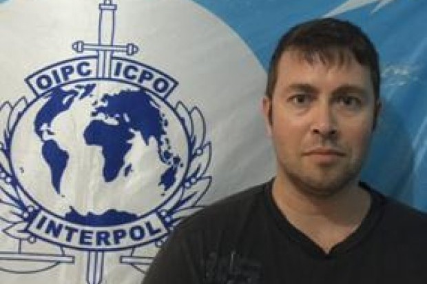 La INTERPOL RD repatria cuatro españoles y un alemán por delitos