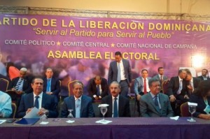 La reunión encabezada por Danilo Medina y Leonel Fernández.