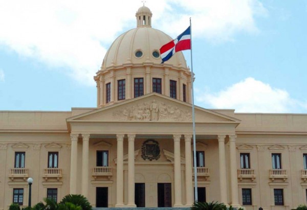 Poder Ejecutivo somete modificación al proyecto de Ley de Presupuesto 2016