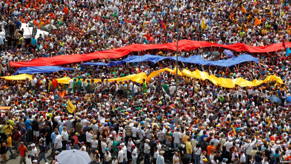 VENEZUELA: Oposición llama a una huelga general de doce horas