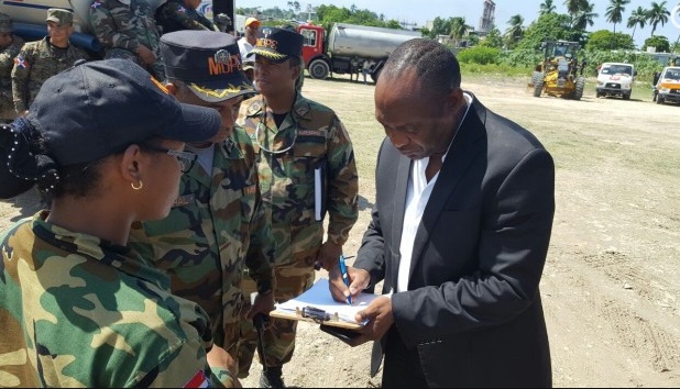 Varios sectores de Haití cuestionan en público ayuda de la Rep. Dom.