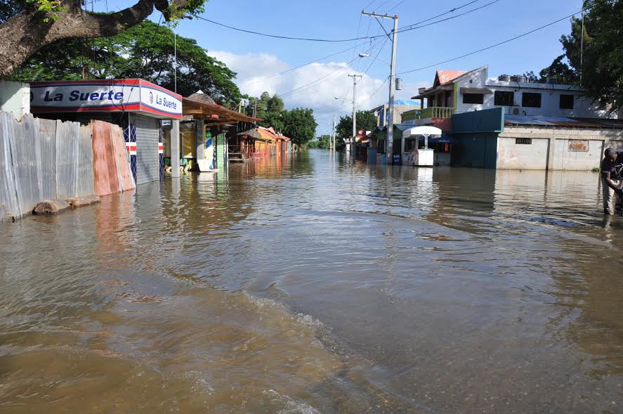 Inundaciones dañaron plantaciones en zonas Montecristi y Valverde  
