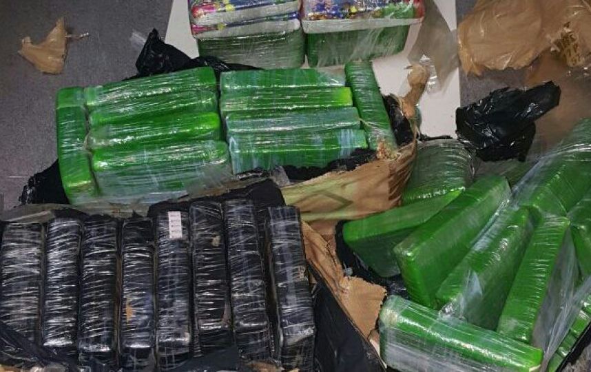 BARAHONA: La DNCD decomisa 108 paquetes de cocaína o heroína