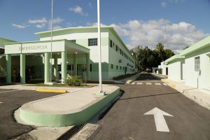 PEDERNALES: Gobierno inaugura hospital - Almomento.net