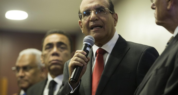 Roberto Rosario dejó JCE con deuda de RD$2,400 MM, dice Castaños Guzmán
