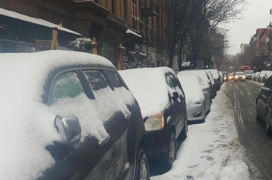 Nieve y lluvia congelan la mañana del sábado en la ciudad  Nueva York