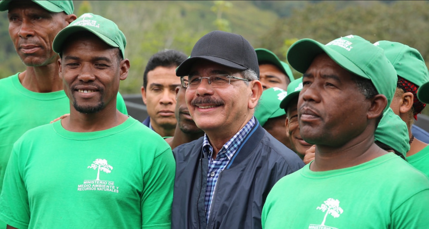 “No le temo al color verde”, declaró el Presidente Medina en Hondo Valle