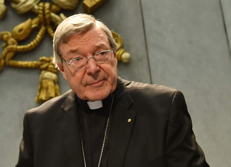 ESCANDALO!!: Acusan de pederastia al responsable de finanzas del Vaticano