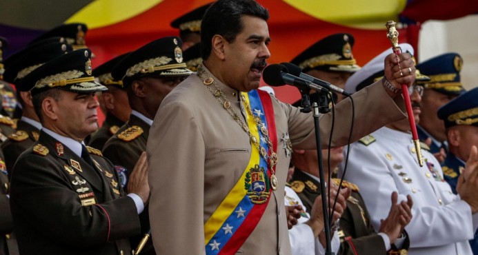 Maduro amenaza con ir a las armas para hacer “lo que no se pudo con los votos”