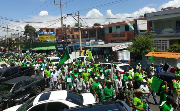 “Marcha Verde” reclama investiguen la financiación de campañas del Presidente