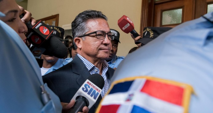La Procuraduría interrogará mañana al exsecretario FFAA Rafael Peña Antonio