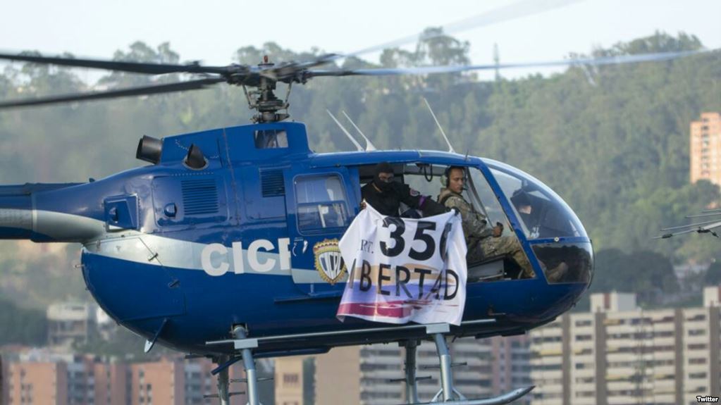 VENEZUELA: Fuerzas especiales buscan a un piloto que desafió al régimen
