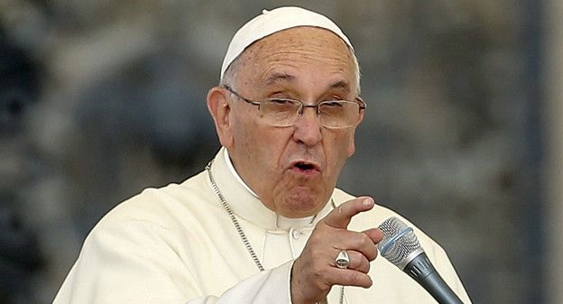 Papa Francisco amenaza retirar del cargo a un grupo de sacerdotes de Nigeria
