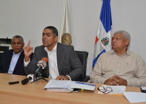 Productores de muebles se quejan por importaciones; ven violan Ley