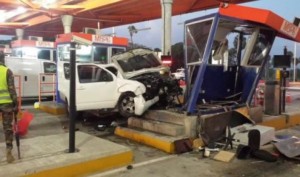 SANTIAGO: Hermano pelotero sufre aparatoso accidente