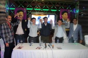 Comerciantes chinos en SDE apoyan a Eladio Martínez