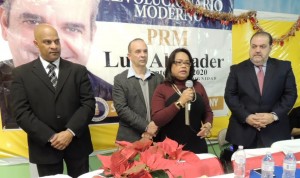 Precandidata dice Medina no merece seguir gobernando