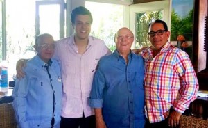 Hipólito y Amable almuerzan en la residencia del primero