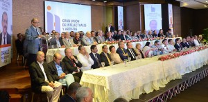 Intelectuales anuncian apoyo candidatura presidente Medina