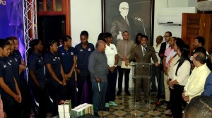 PLD entrega premios a jóvenes destacados