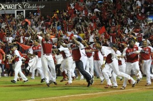 Leones del Escogido ganan campeonato de beisbol dominicano Leones del Escogido ganan campeonato de beisbol dominicano
