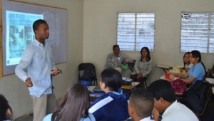 OTTT imparte charla de educación vial en el colegio Santa Rita de Cristo Rey