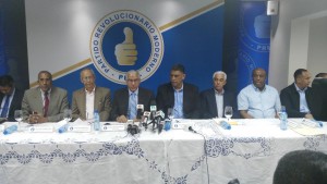 Por «falta transparencia» oficial el PRM abandona el pacto eléctrico