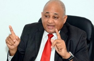 Director de campaña de Abinader critica negativa Medina a debatir