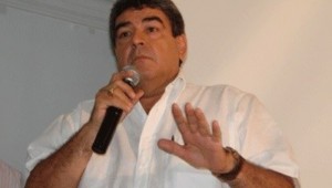 Sarraff depone aspiraciones a la LMD; apoyará decisión PLD y PRD