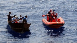 22 balseros cubanos llegan a los Cayos de Florida, EEUU