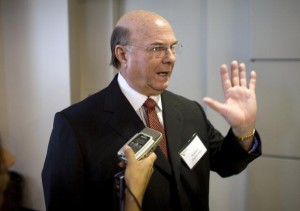 Hipólito podría ser candidato a senador de provincia de Santiago