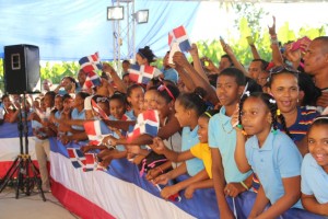 Medina inaugura en Galván, Bahoruco, una escuela de 18 aulas