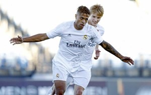 Jugador dominicano firma con el Real Madrid Jugador dominicano firma con el Real Madrid