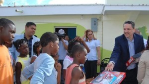 Medina envía juguetes a niños pobres a través del Plan Social Medina envía juguetes a niños pobres a través del Plan Social