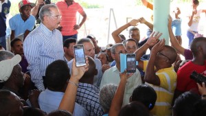 Visitas sorpresa Medina serán viernes, estuvo ayer en región Sur