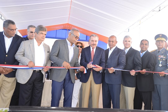 BONAO: Danilo encabeza inauguración elevado de Piedra Blanca imagen