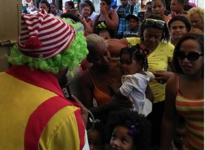 Movimiento reparte juguetes en Circunscripción 3 del Distrito