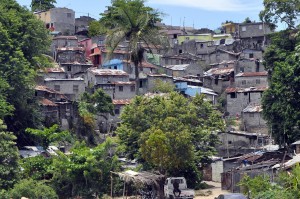 El Gobierno reconstruirá unas 885 viviendas en el sector La Ciénaga