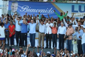 Abinader promete plan de acción urgente para Samaná y sus pueblos