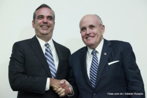 Abinader y Guiliani.