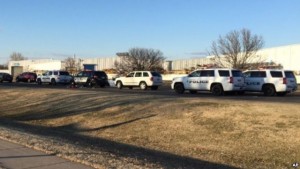 EE.UU.: Atacante mata a tres y hiere a catorce en lugar de trabajo