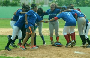 Santiago y Las Matas en la final beisbol femenino Santiago y Las Matas en la final beisbol femenino