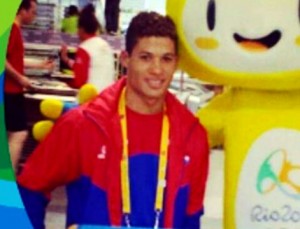 Clavadista RD busca plaza para Juegos Olímpicos Clavadista RD busca plaza para Juegos Olímpicos