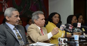 Colegio Médico y otros gremios marcharán hacia el Palacio