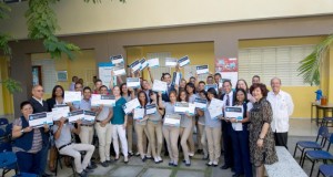 Docentes y estudiantes reciben certificación en Microsoft Technology Associate