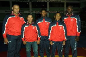 Luchadores a preparatorio Juegos Olímpicos en EU