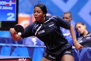 Valdez y Guzmán dominan la puntuable Tenis de Mesa