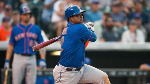 Juan Uribe busca impulsar a los Indios de Cleveland Juan Uribe busca impulsar a los Indios de Cleveland