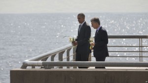 Obama rinde tributo a víctimas de la dictadura