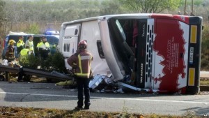 ESPAÑA: 13 muertos por accidente de bús